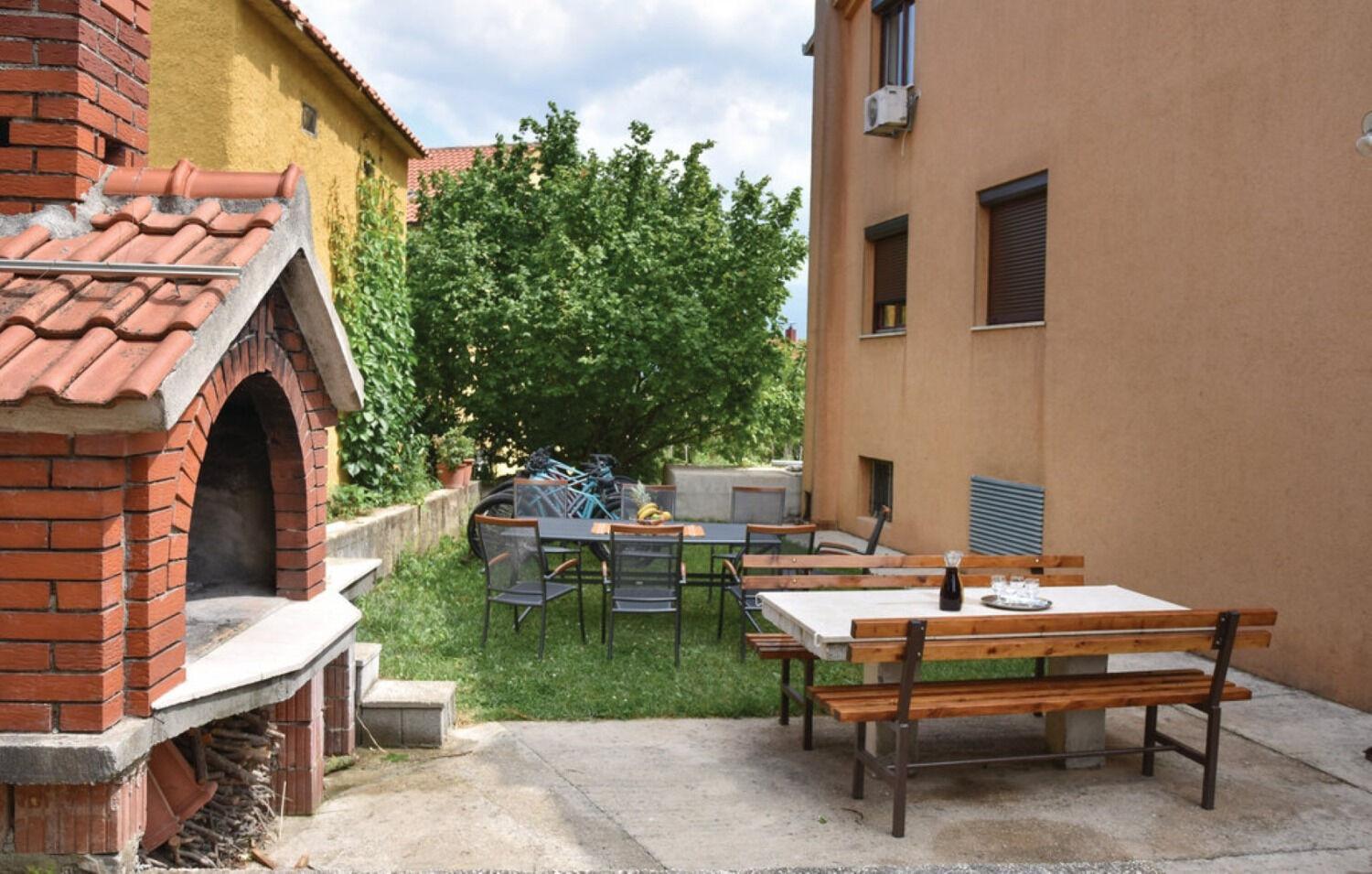 Rooms Marija - Rooms With Pool Trilj Luaran gambar